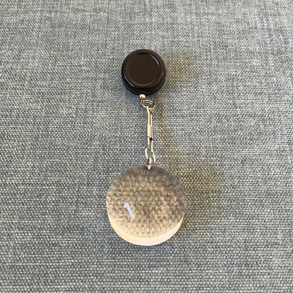 Magnifying Glass and Case Cover - Picture 2 of 6
